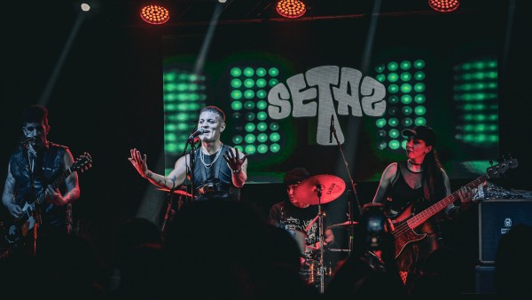 Setas vuelve a los escenarios con una agenda recargada y nuevos desafíos en 2026