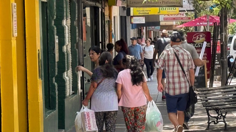 Maipú recuperó más de $100 millones para vecinos a través de Defensa del Consumidor