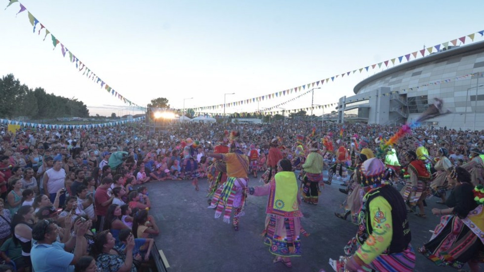 Agenda cultural y de espectáculos del domingo 15 de febrero en Mendoza: shows, música, teatro y recitales