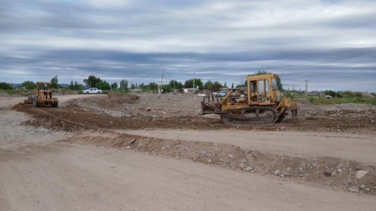 El Municipio trabaja para restablecer la circulación en el paso badén de El Molino / Pobre Diablo