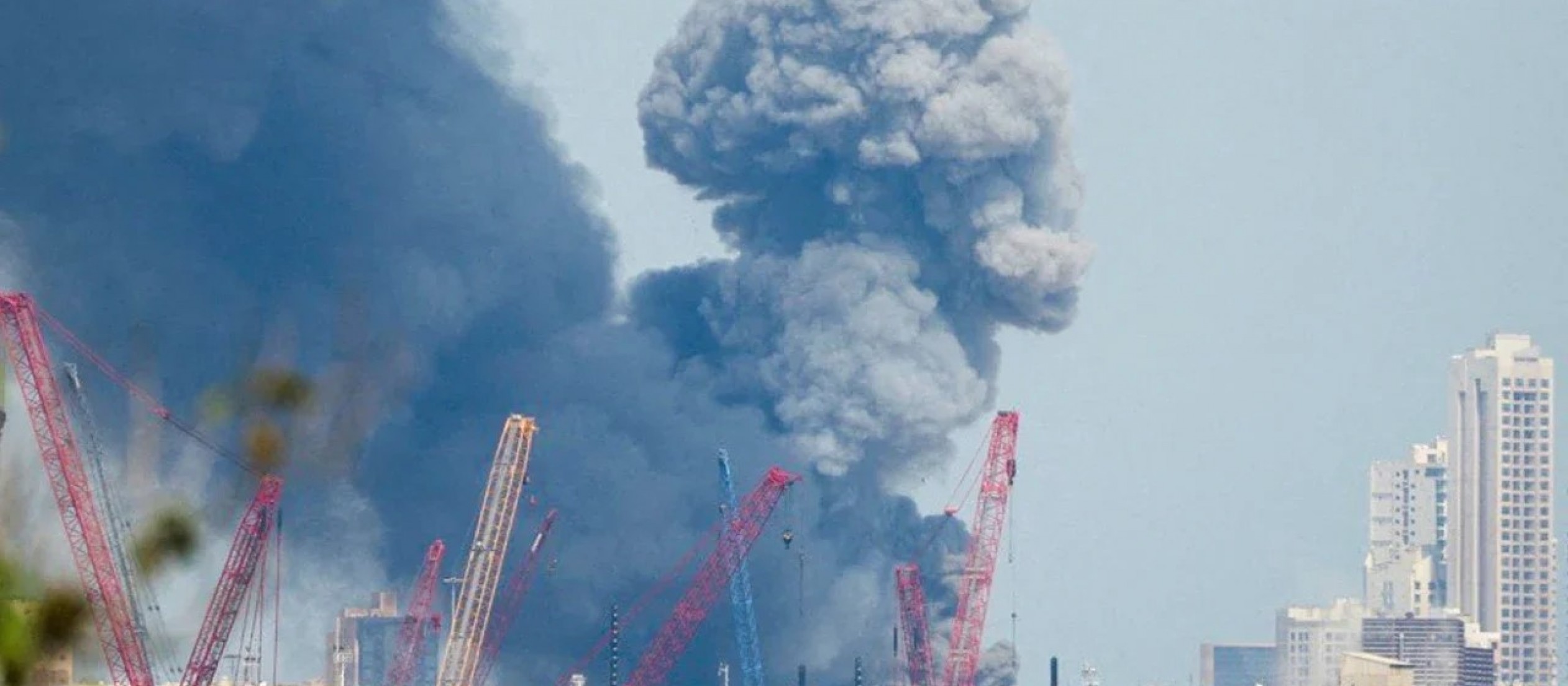Javier Milei respaldó el ataque de EE.UU. e Israel a Irán y declaró medidas extremas de seguridad en el país