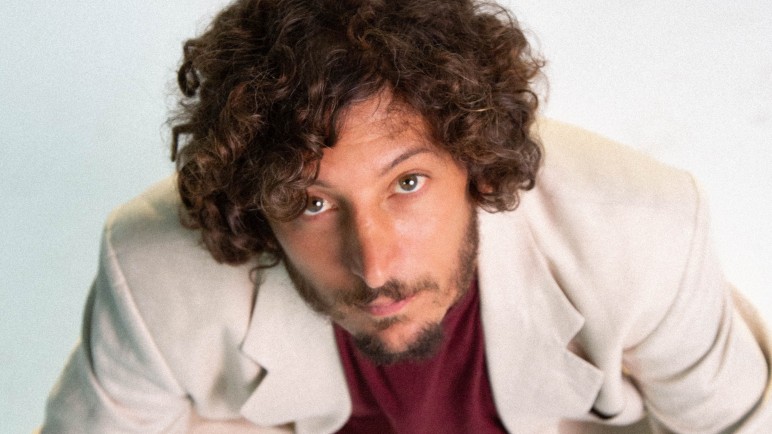 Adrián Berra llega a Mendoza para presentar Antes de saltar