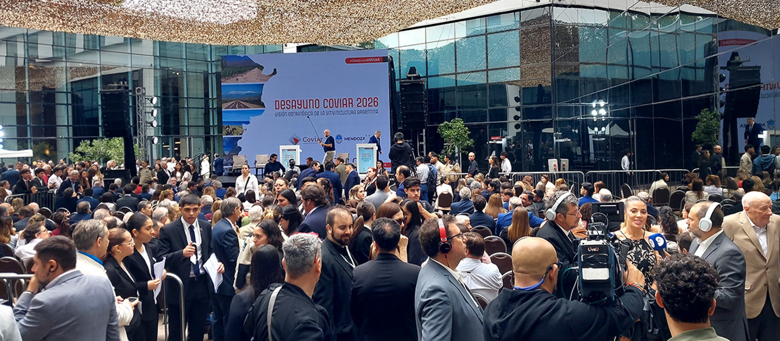 Con Villarruel y Cornejo, el Desayuno de Coviar marcó la agenda política de la Vendimia