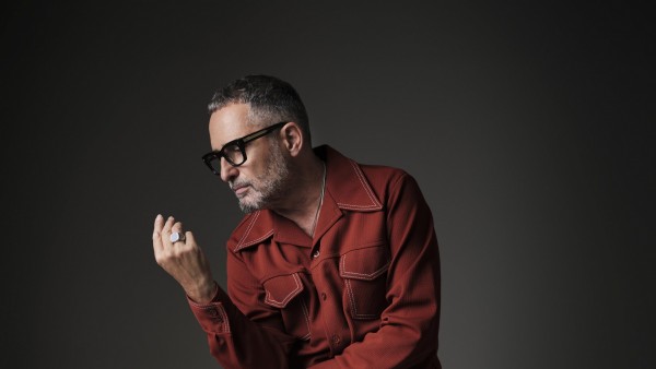 Jorge Drexler llega a Mendoza para presentar "TARACÁ" y abrir su gira sudamericana