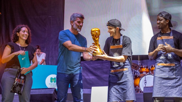 Más de 15 mil personas disfrutaron el Mundial de la Hamburguesa en Mendoza