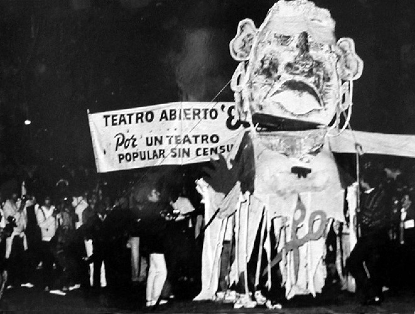 No al apagón cultural