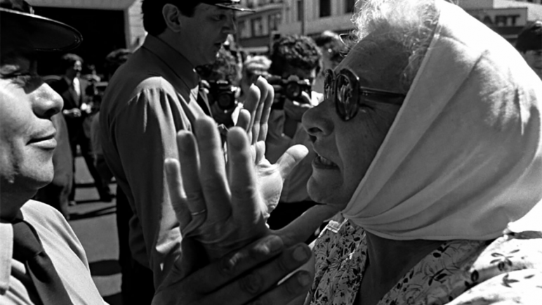 Nunca más una sociedad cómplice