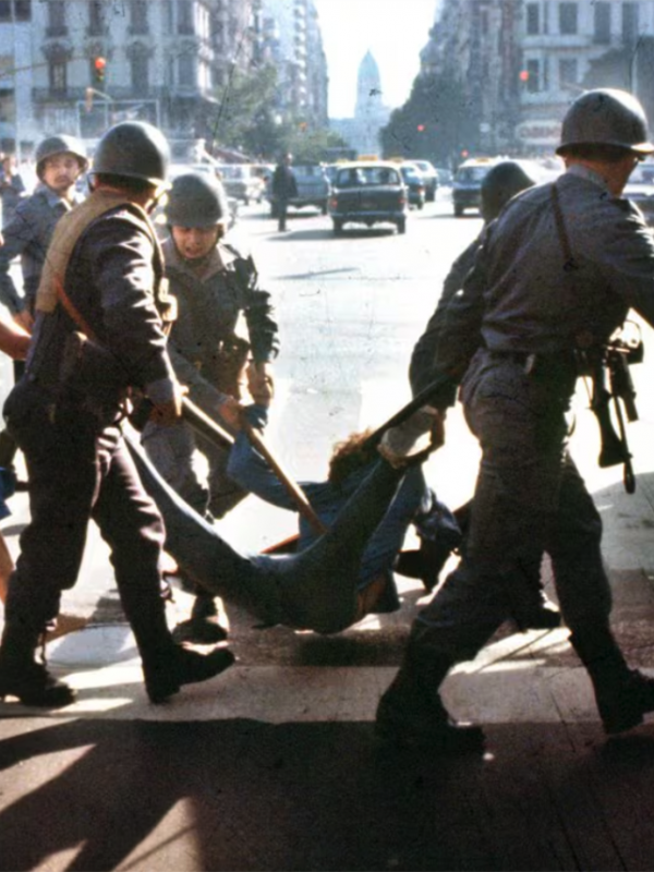 La democracia argentina a 50 años del golpe de 1976: logros, déficits y desafíos