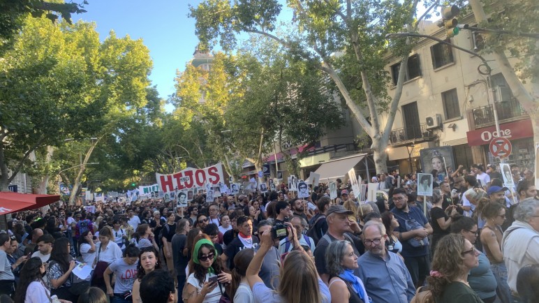 Mendoza se movilizó por el Día de la Memoria con una marcha histórica y masiva