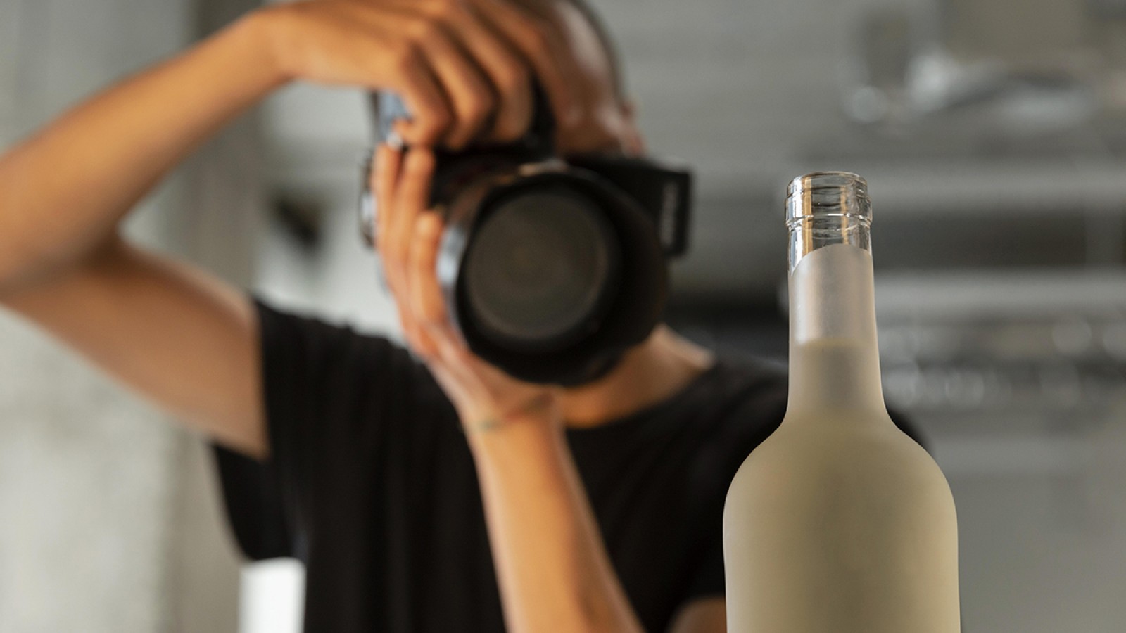 Mendoza, tierra del sol, del vino y de la explotación del trabajo creativo