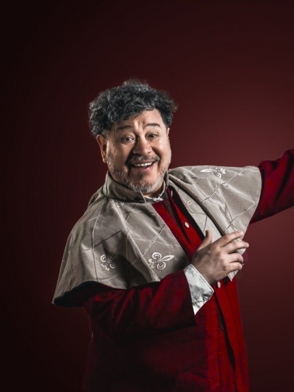 Guillermo Troncoso presenta "El inglés" en el Teatro Quintanilla