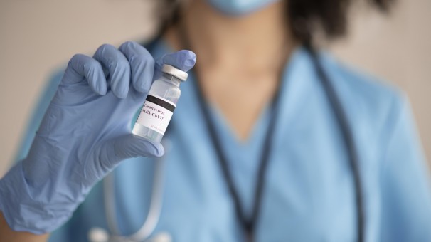 Diario El País advierte: Por qué el riesgo de una nueva pandemia es hoy más alto que en 2019