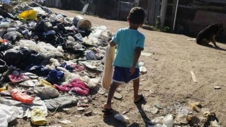 Más del 50% de los niños son pobres y el 30% no come bien en la Argentina