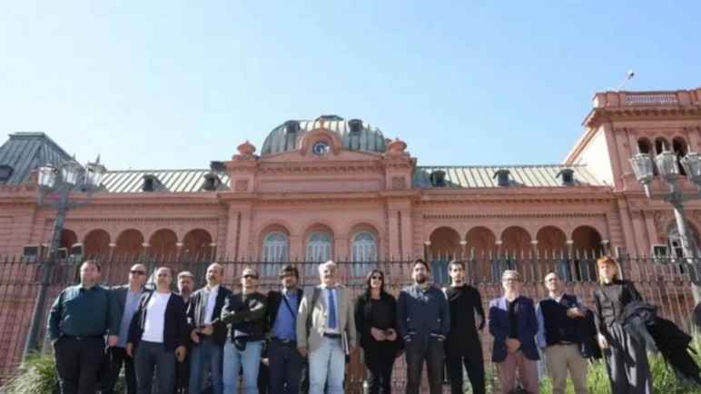 La Iglesia se pronunció por la censura de la prensa en Casa Rosada