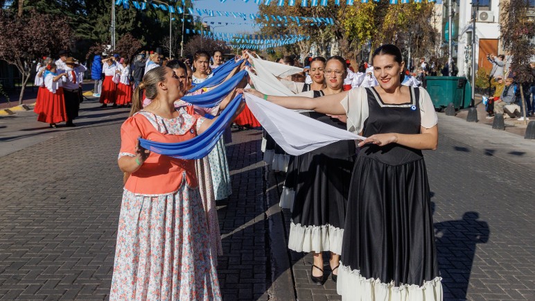 Maipú celebrará el 25 de Mayo con un Gran Pericón Nacional y más de 150 bailarines en escena