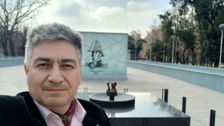 Juan Marcelo Calabria: "Si San Martín hubiera tenido redes sociales, sus peores haters habrían sido los mismos que él ayudó a liberar"