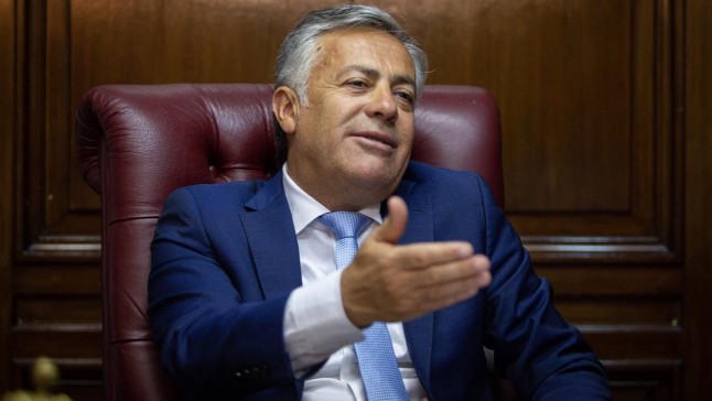 La caída de la recaudación ya impacta en Mendoza: salud en conflicto y mayor dependencia de fondos nacionales