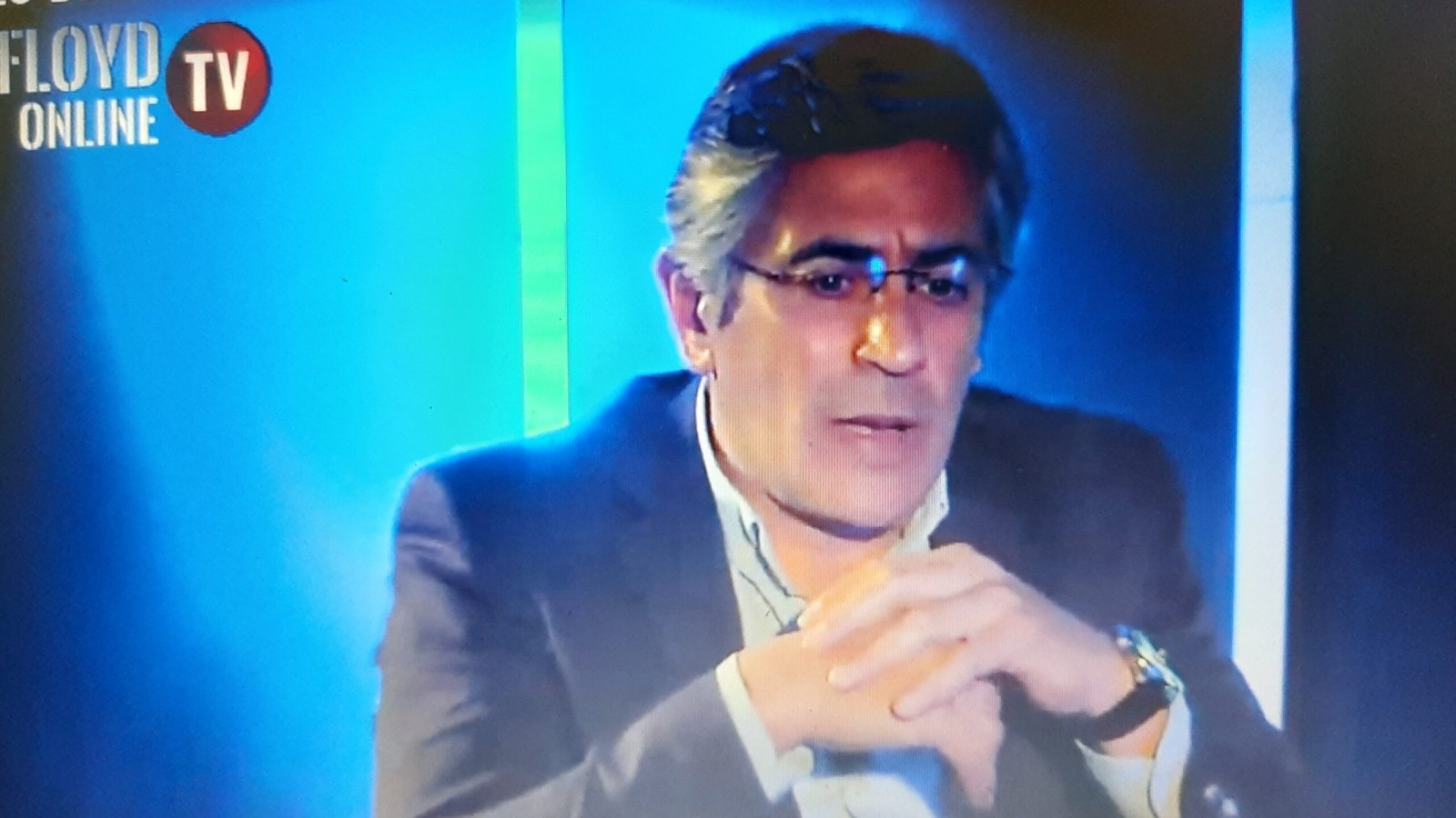 Las aguas turbias de la política en Mendoza