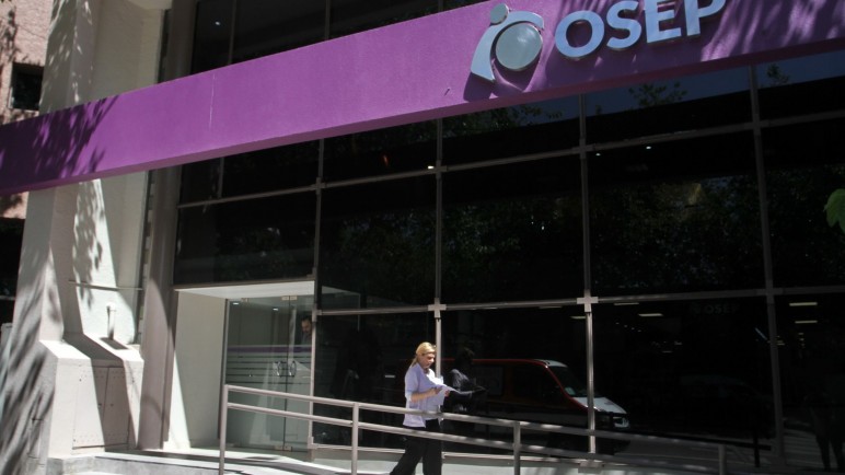 Solicitan explicaciones al gobierno de Mendoza por contratos de OSEP con la droguería Suizo Argentina