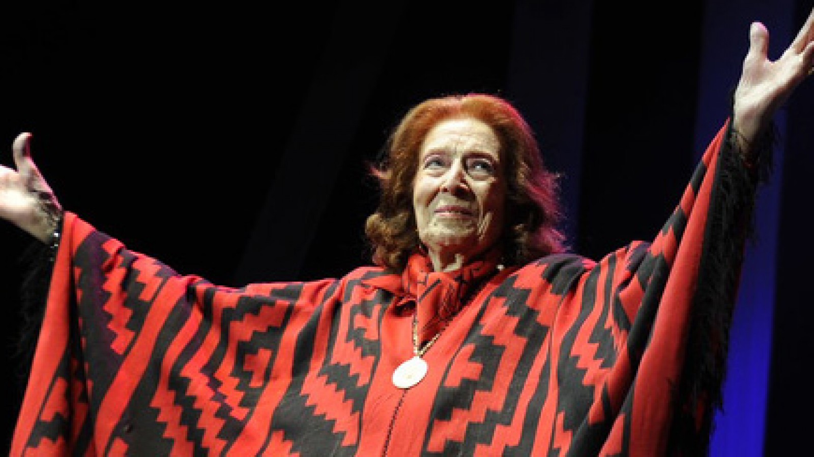 La Gardel con polleras