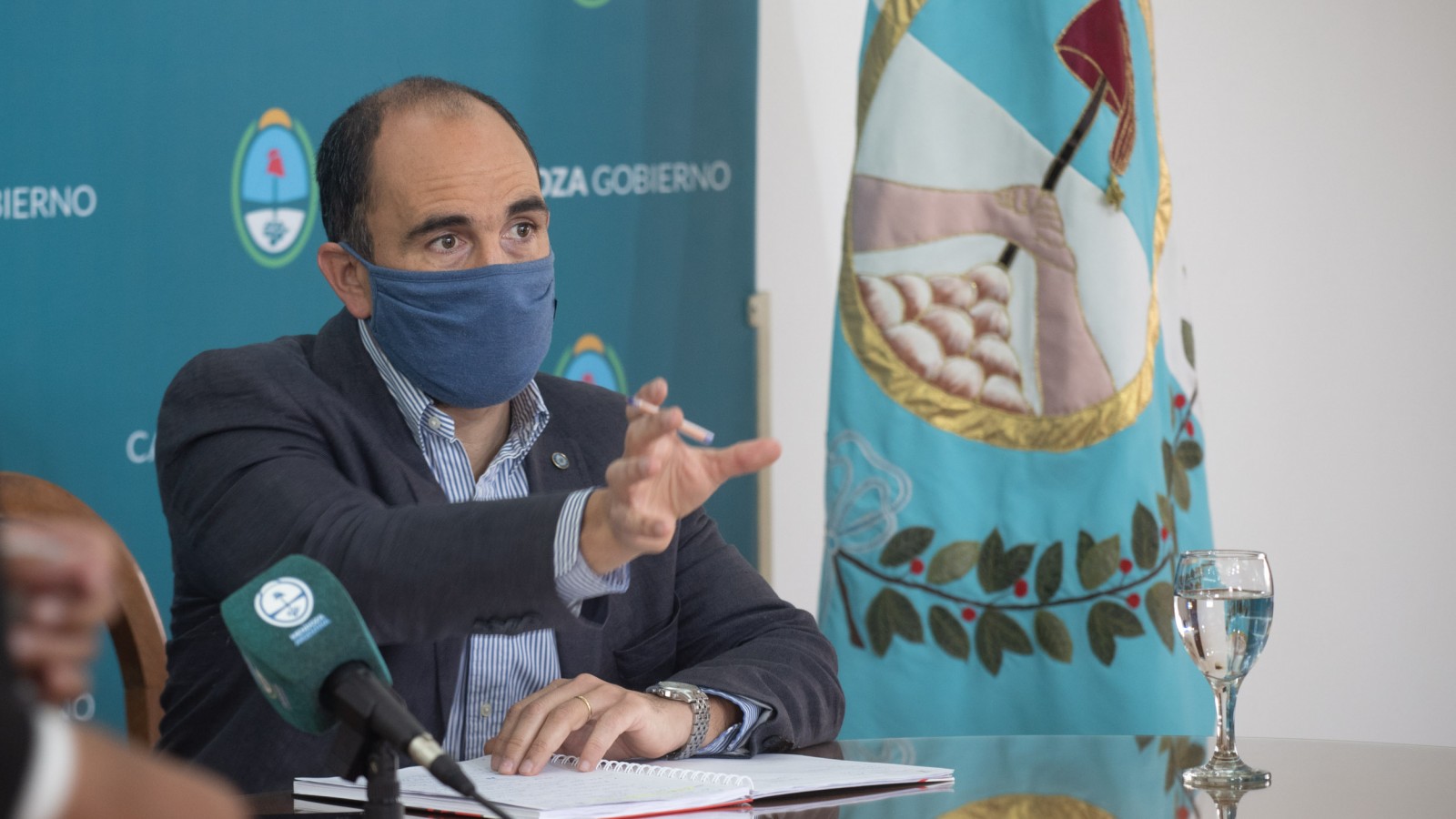 <p>Jornadas Ley de Educación DGE : Rodolfo Suarez- José Thomas <a class="continue" href="https://portada.com.ar/texto-del-proyecto-de-ley-de-educacion-publica-de-mendoza/jornadas-ley-de-educacion-dge-rodolfo-suarez-jose-thomas/">Continúa leyendo<span> Jo