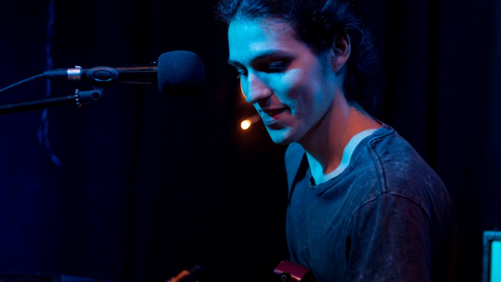 Joaquín Villazuela: «Versionar música es el juego que me gusta»