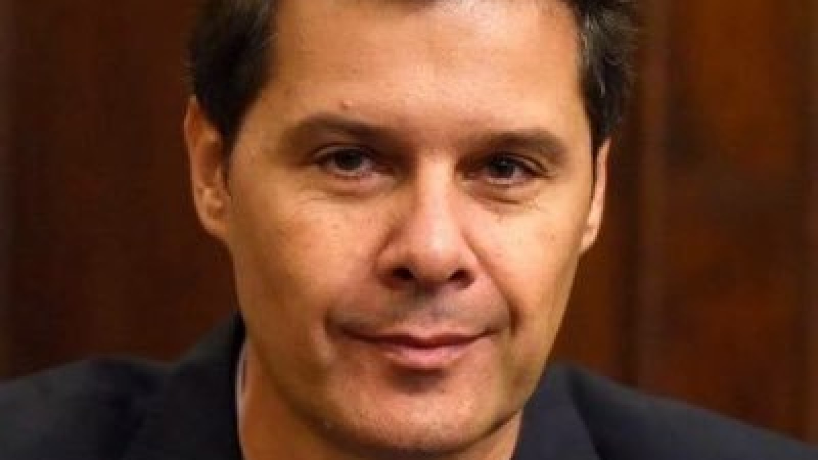 Gustavo Majstruk: «La presencia de intérpretes en LSA es de vital importancia para las personas sordas»