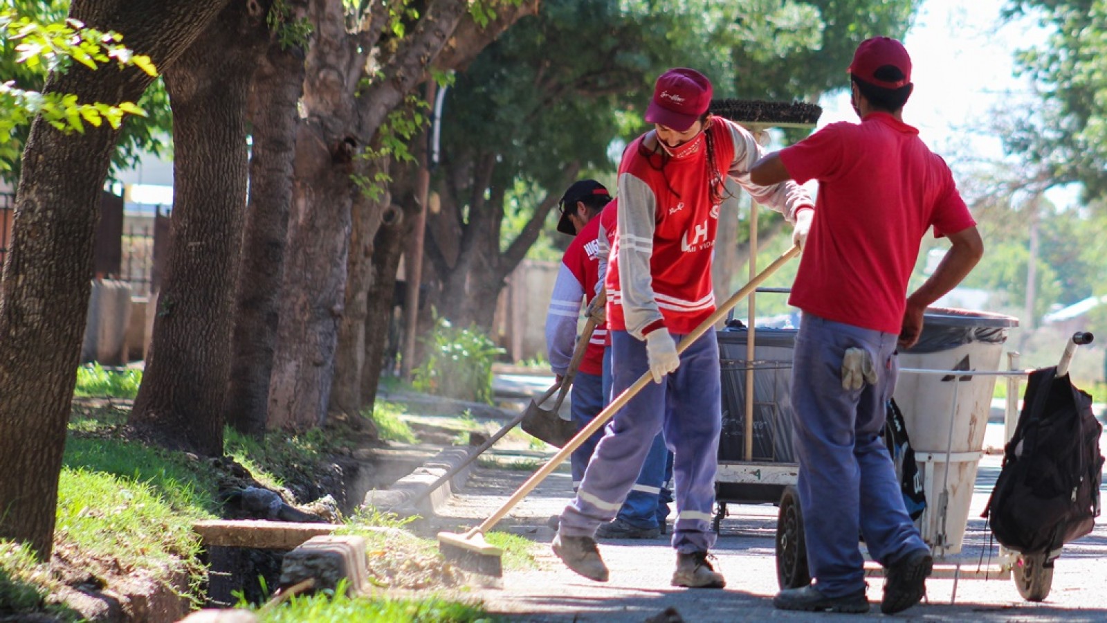 Las Heras ya asistió a 12 mil vecinos por la tormenta