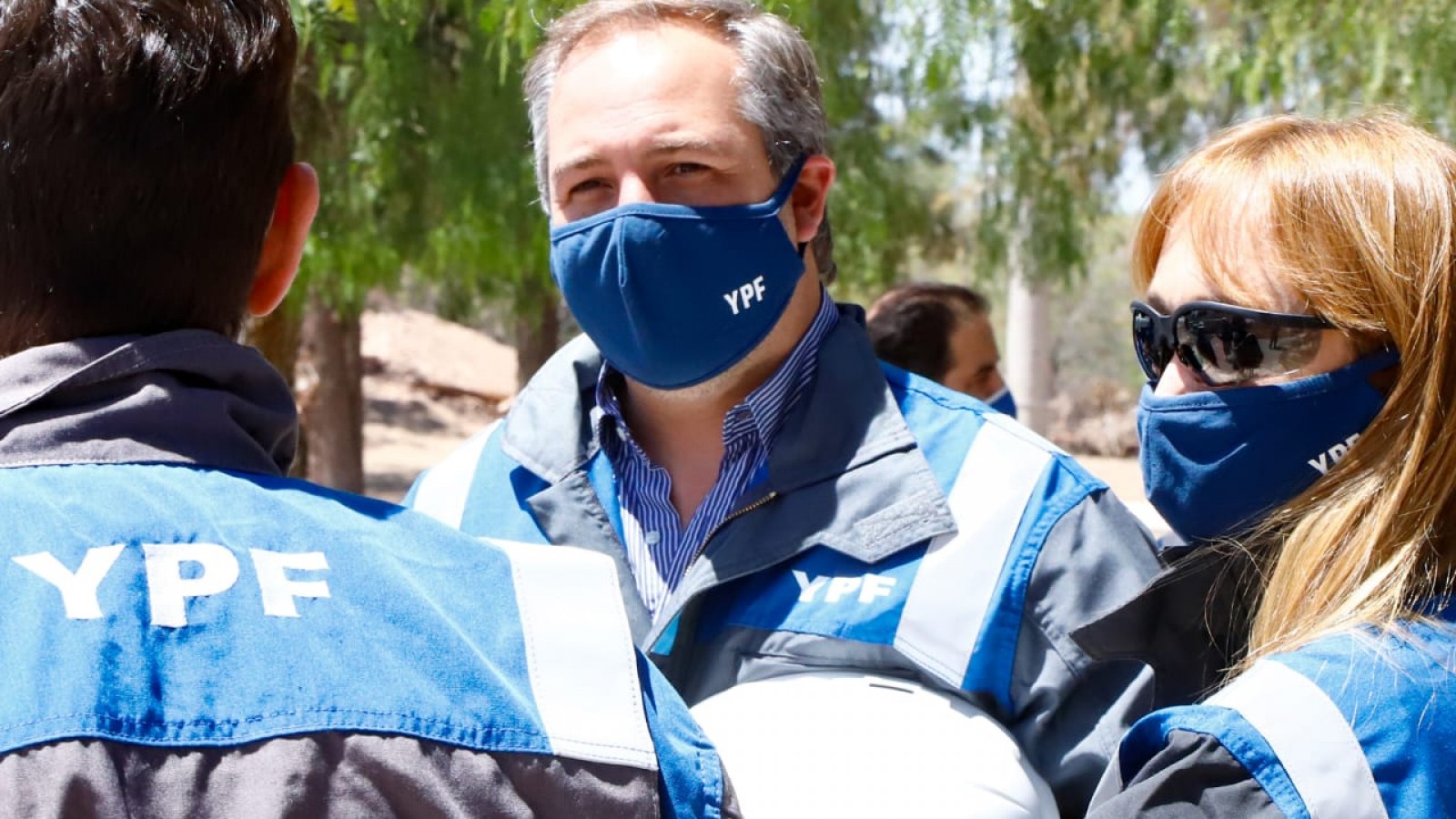 Stevanato acompañó la visita del CEO de YPF a Mendoza