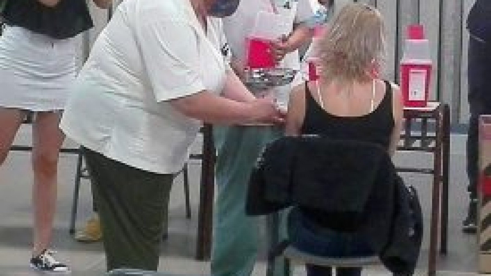 Comenzó la campaña para vacunar a los docentes