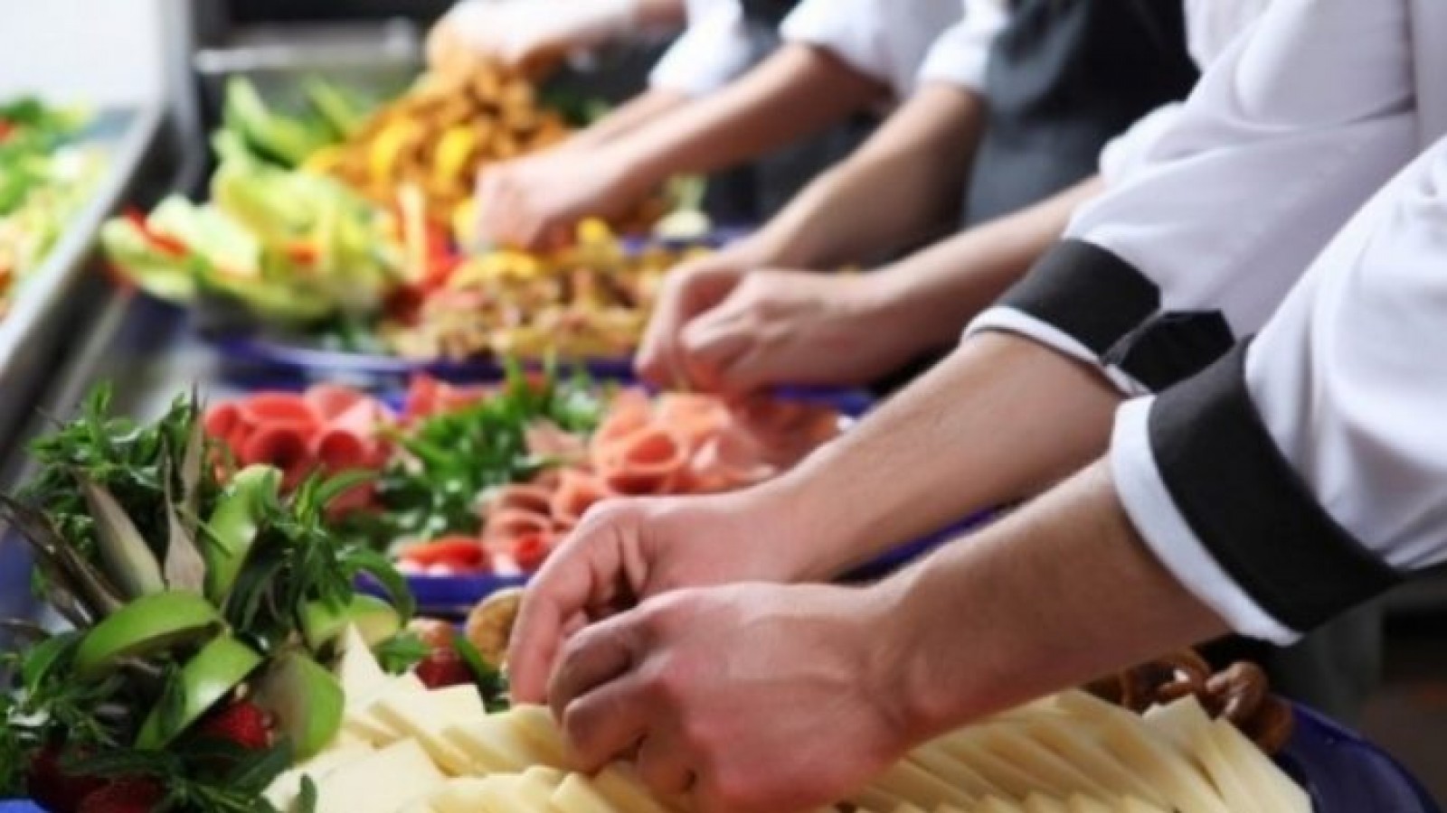 Empresas gastronómicas reclaman mayores controles en lugares no habilitados-LSA