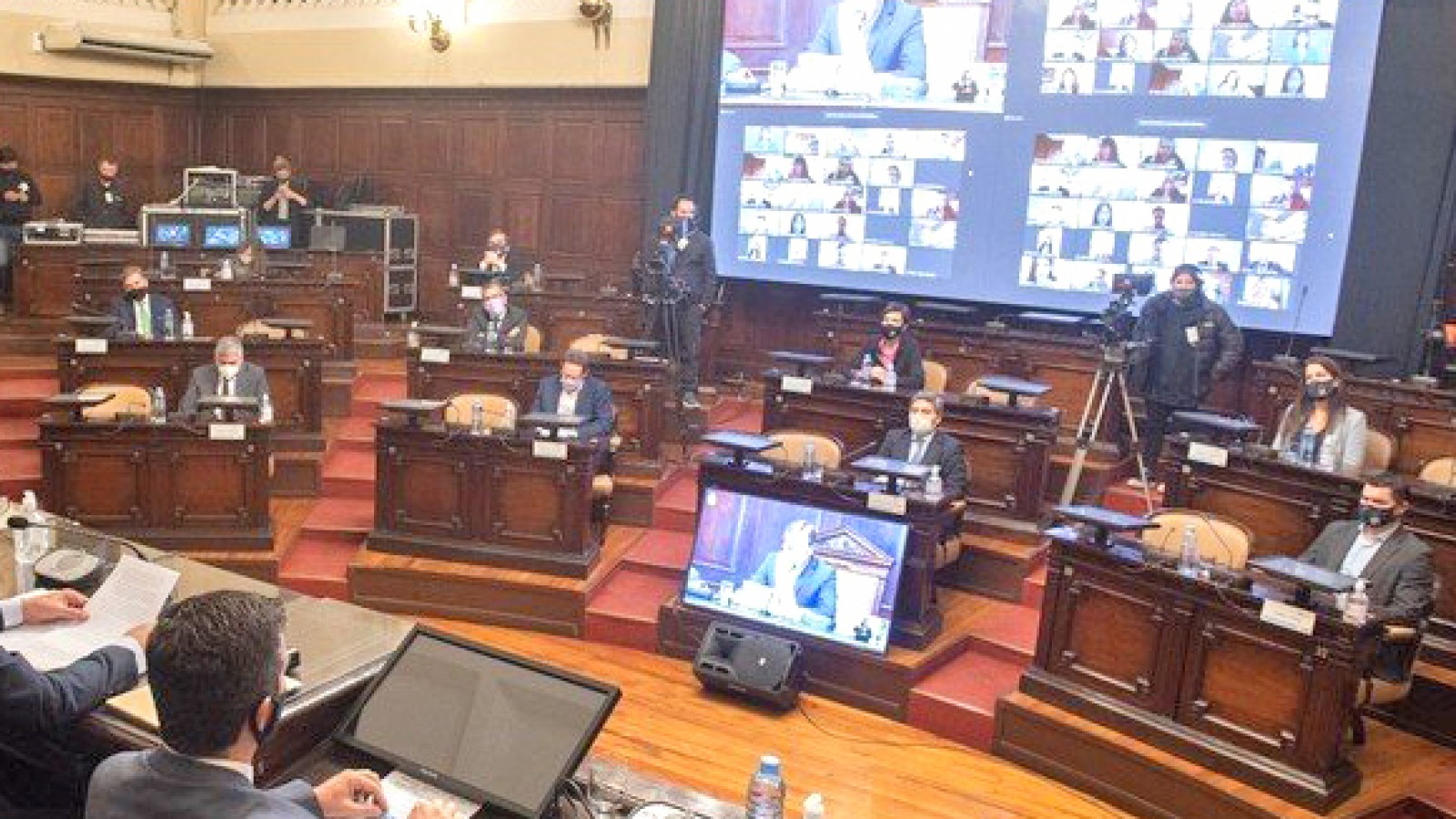 Acuerdo para recortar ítem desarraigo- LSA