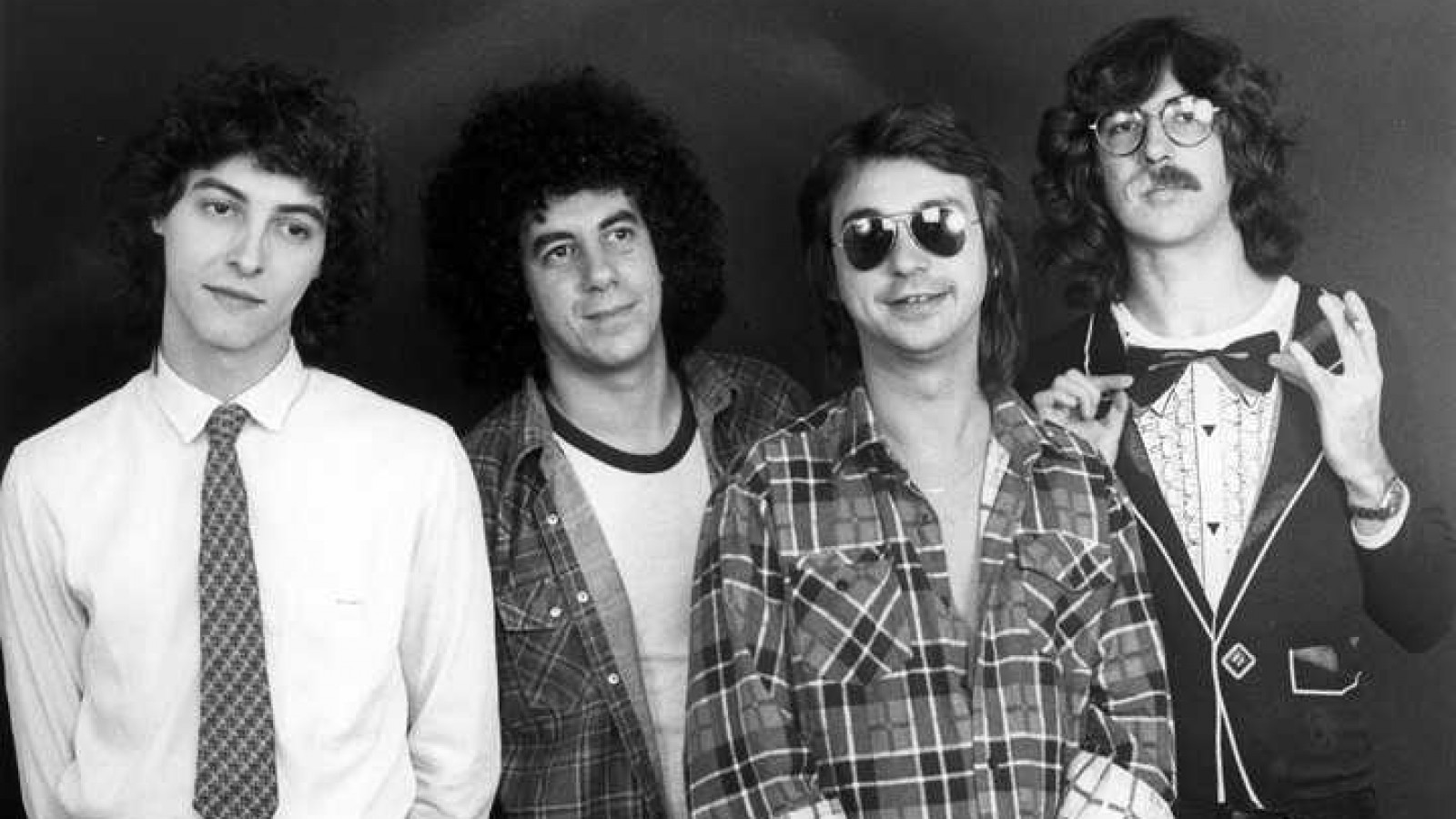 Aparecieron imágenes de un histórico show de Serú Girán en plena dictadura en la Rural