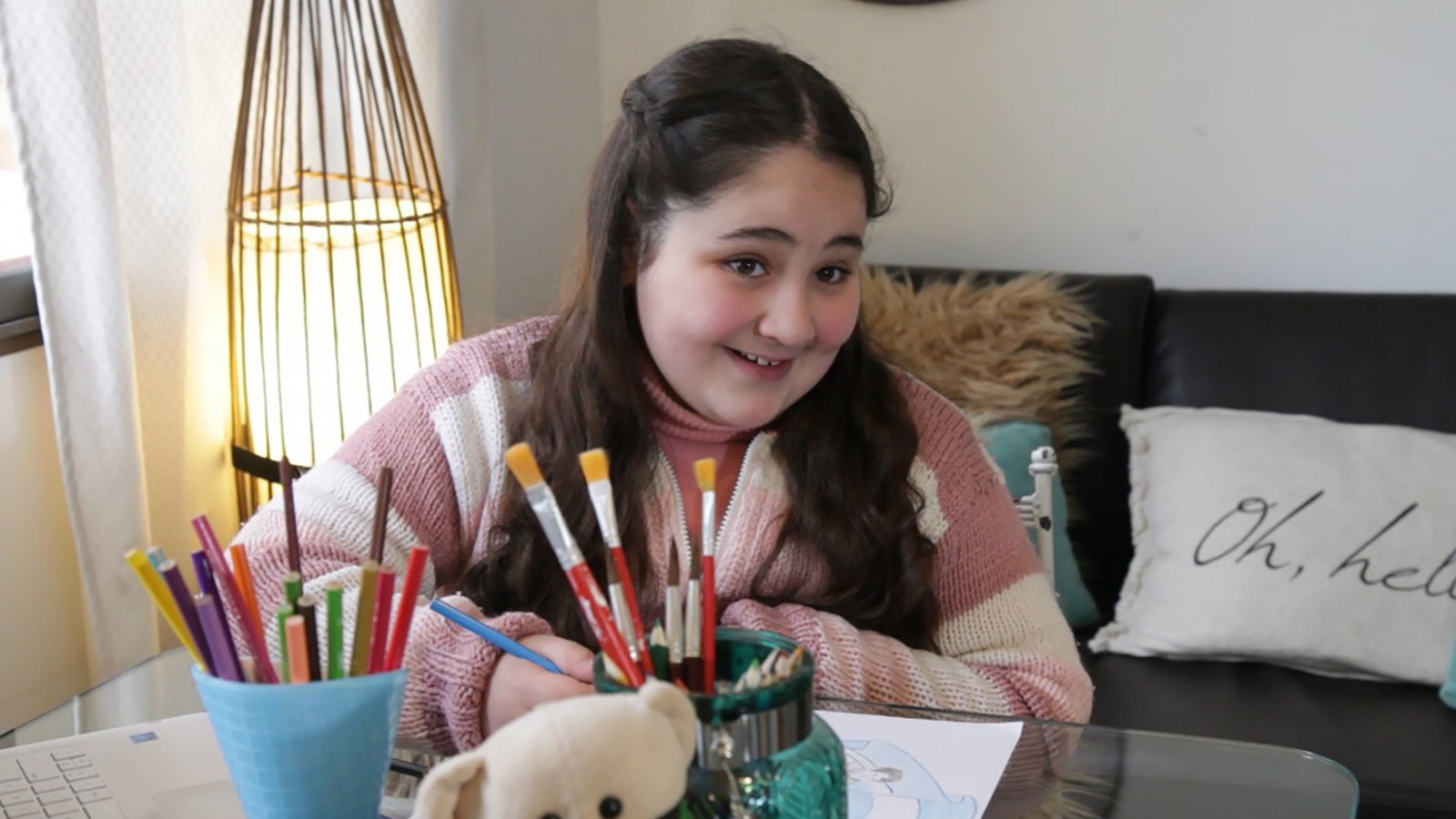 Las Heras celebra la bandera en la mirada de una niña