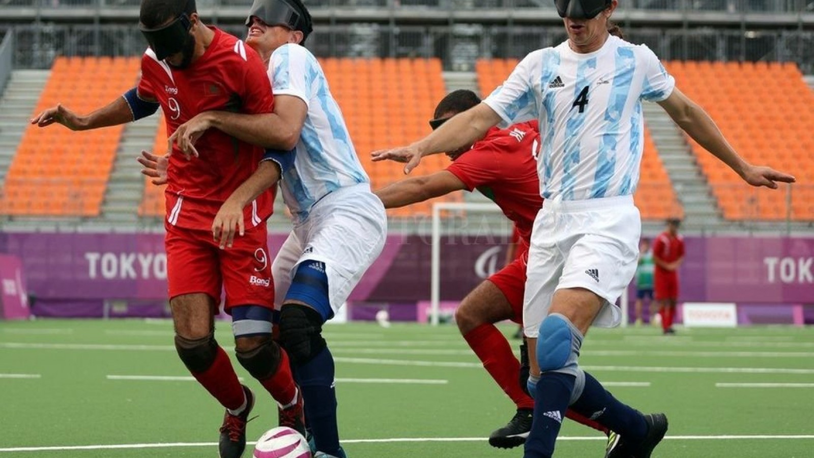 Los Murciélagos: Debut y victoria-LSA