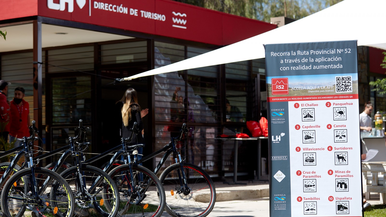 Se presentó la marca Las Heras Turismo y la cartelería interactiva para la Ruta 52