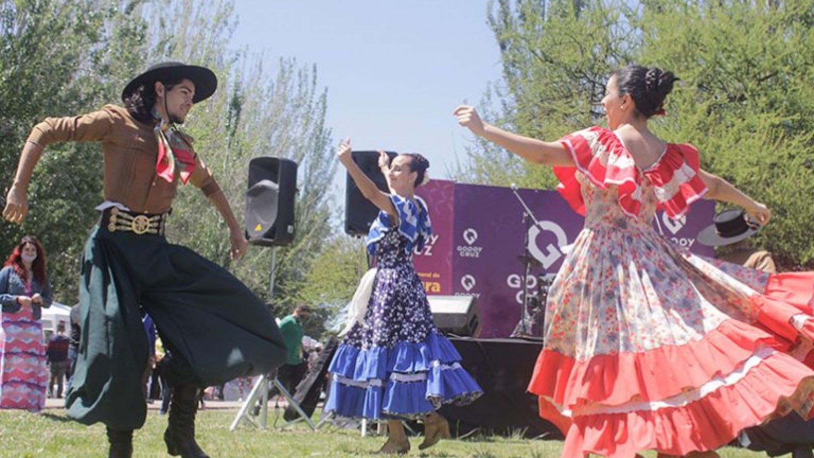 Importantes bailarines de nuestra provincia arribarán al Teatro Plaza- LSA