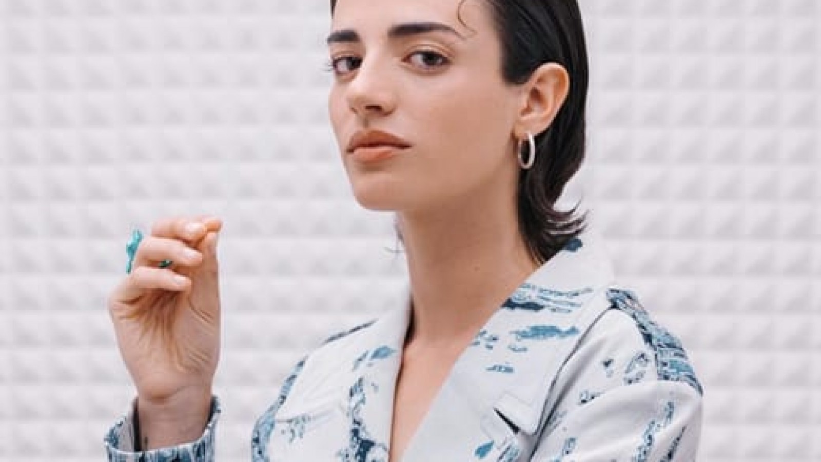 La cautivante voz de Zoe Gotusso llega al Teatro Independencia