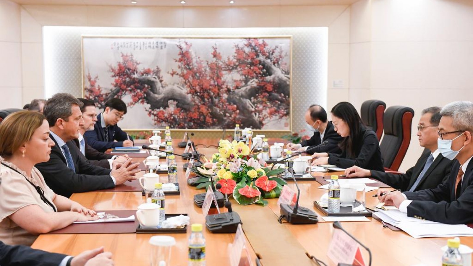 Cecilia Moreau: ?China se ha convertido en un socio comercial clave para Argentina?