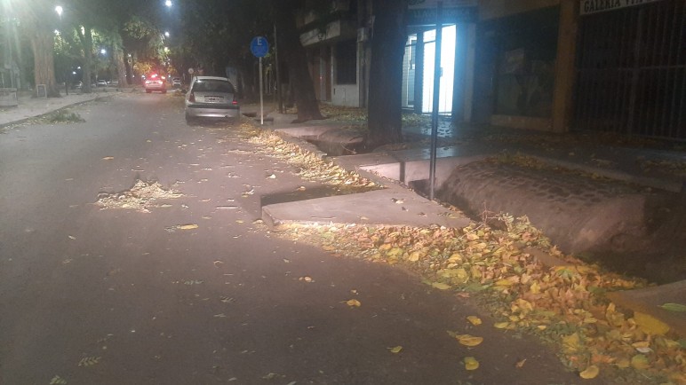 Atención: emiten alerta naranja por viento Zonda para este lunes en el Gran Mendoza
