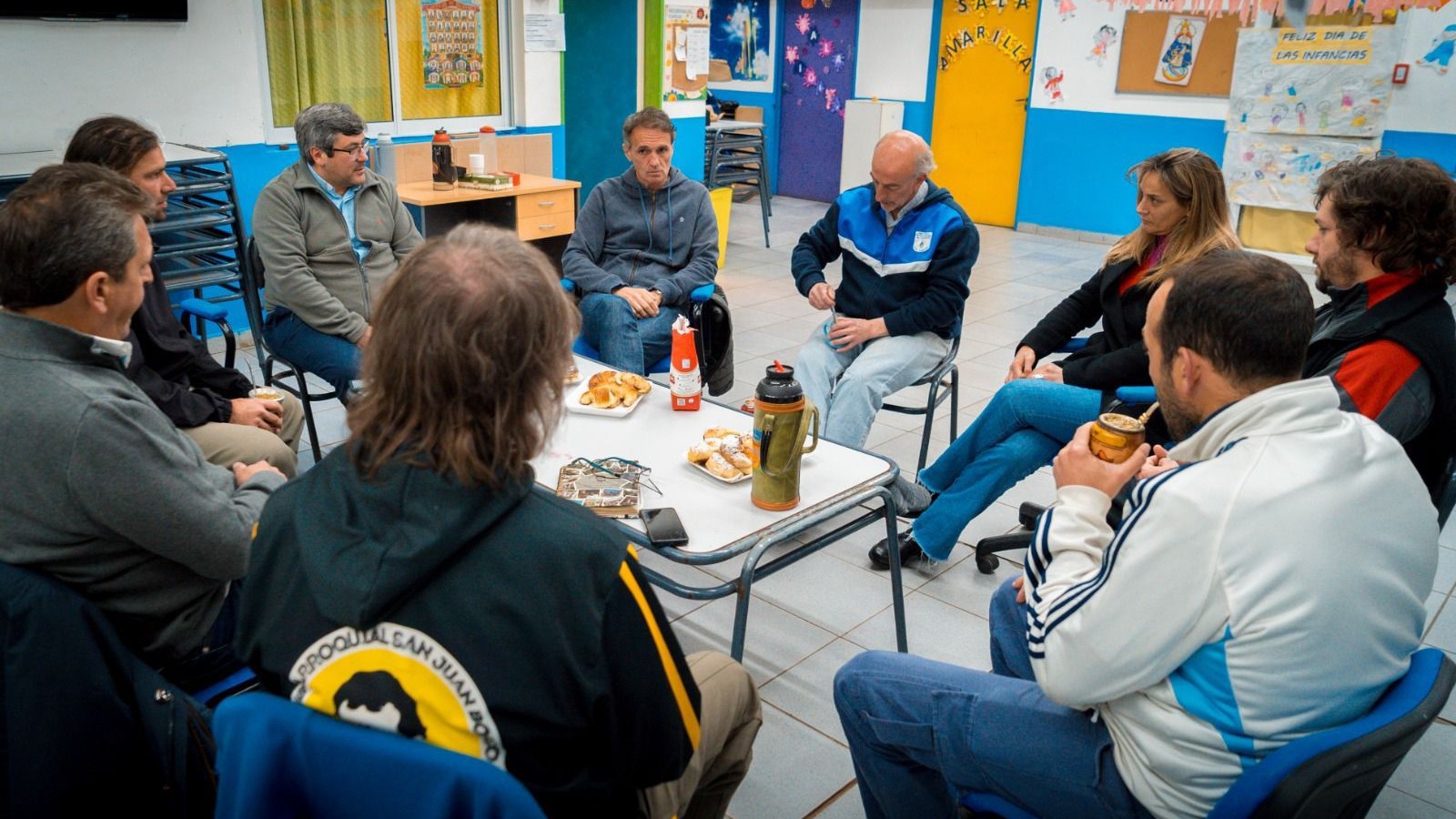 Massa se reunió con curas de barrios populares en la Villa 21-24 Zavaleta