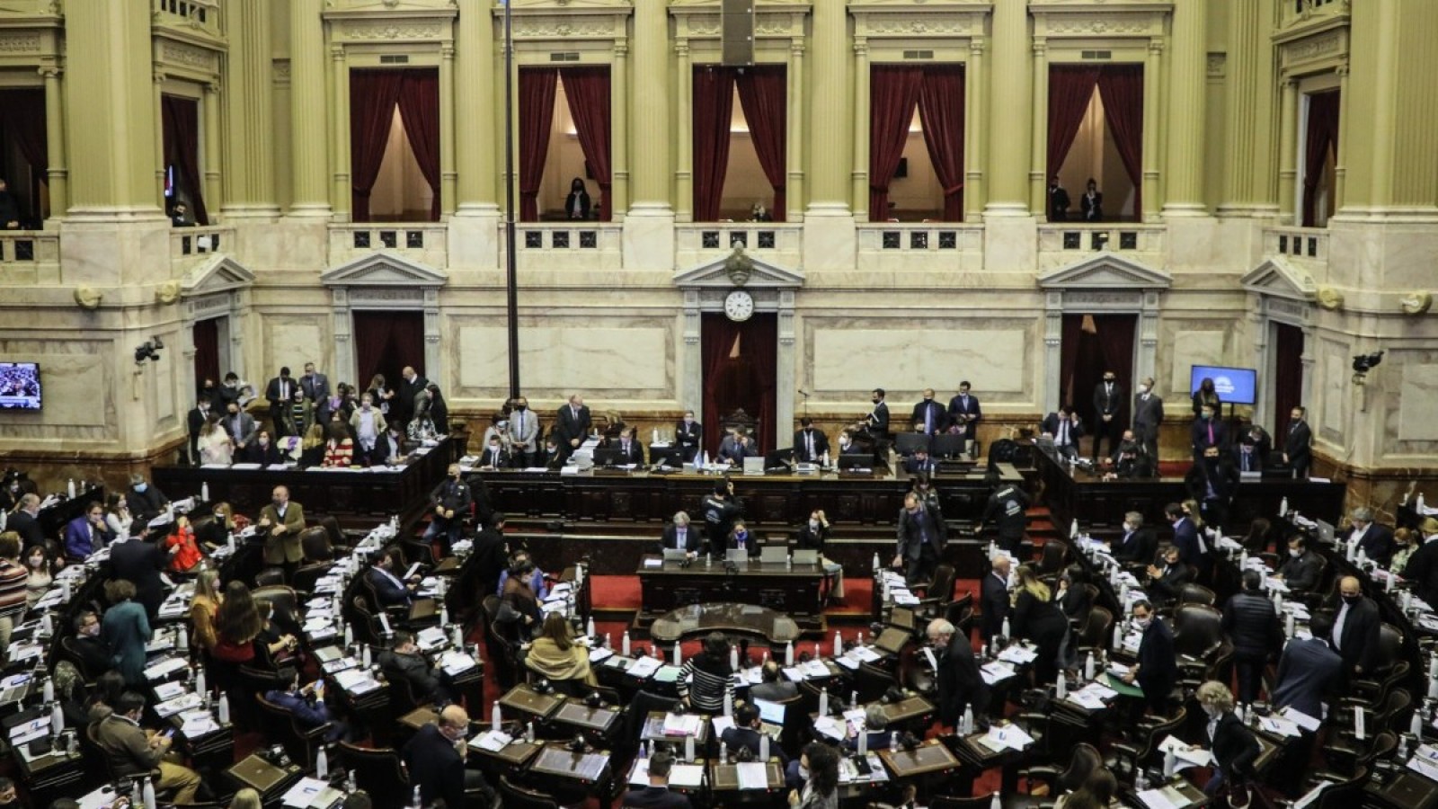 El salario no es ganancia. Diputados dio media sanción a la modificación de la ley para que trabajadoras y trabajadores no paguen