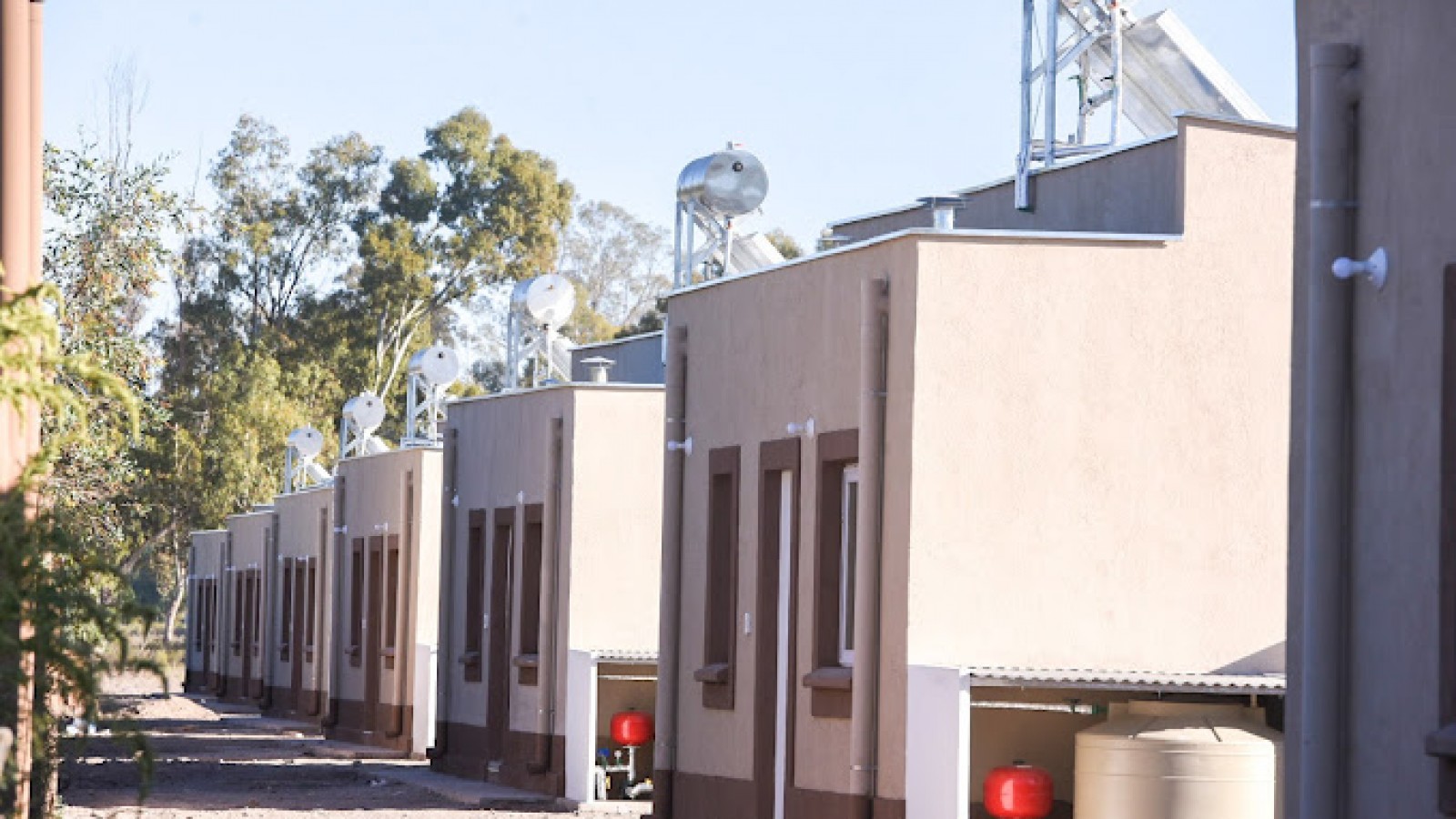 <p>Programa Mi Casa IPV <a class="continue" href="https://portada.com.ar/para-obtener-la-vivienda-propia-se-abre-una-minuscula-oportunidad-dinero-y-mucha-suerte-dos-elementos-vitales/ipv/">Continúa leyendo<span> ipv</span></a></p>