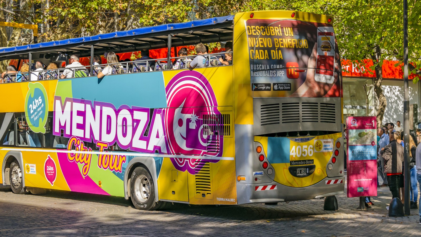 <p>BUS TURISTICO MENDOZA, ARGENTINA <a class="continue" href="https://portada.com.ar/ultimos-feriados/touristic-bus-parked-at-street-mendoza-argentina/">Continúa leyendo<span> Touristic Bus Parked at Street, Mendoza, Argentina</span></a></p>