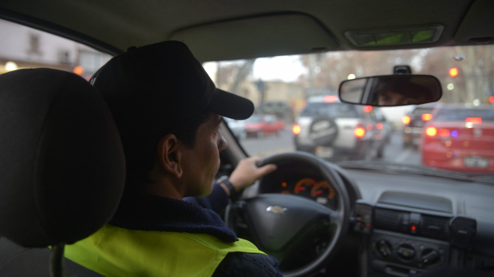 Tras una persecusión, inspectores de tránsito recuperaron una moto robada