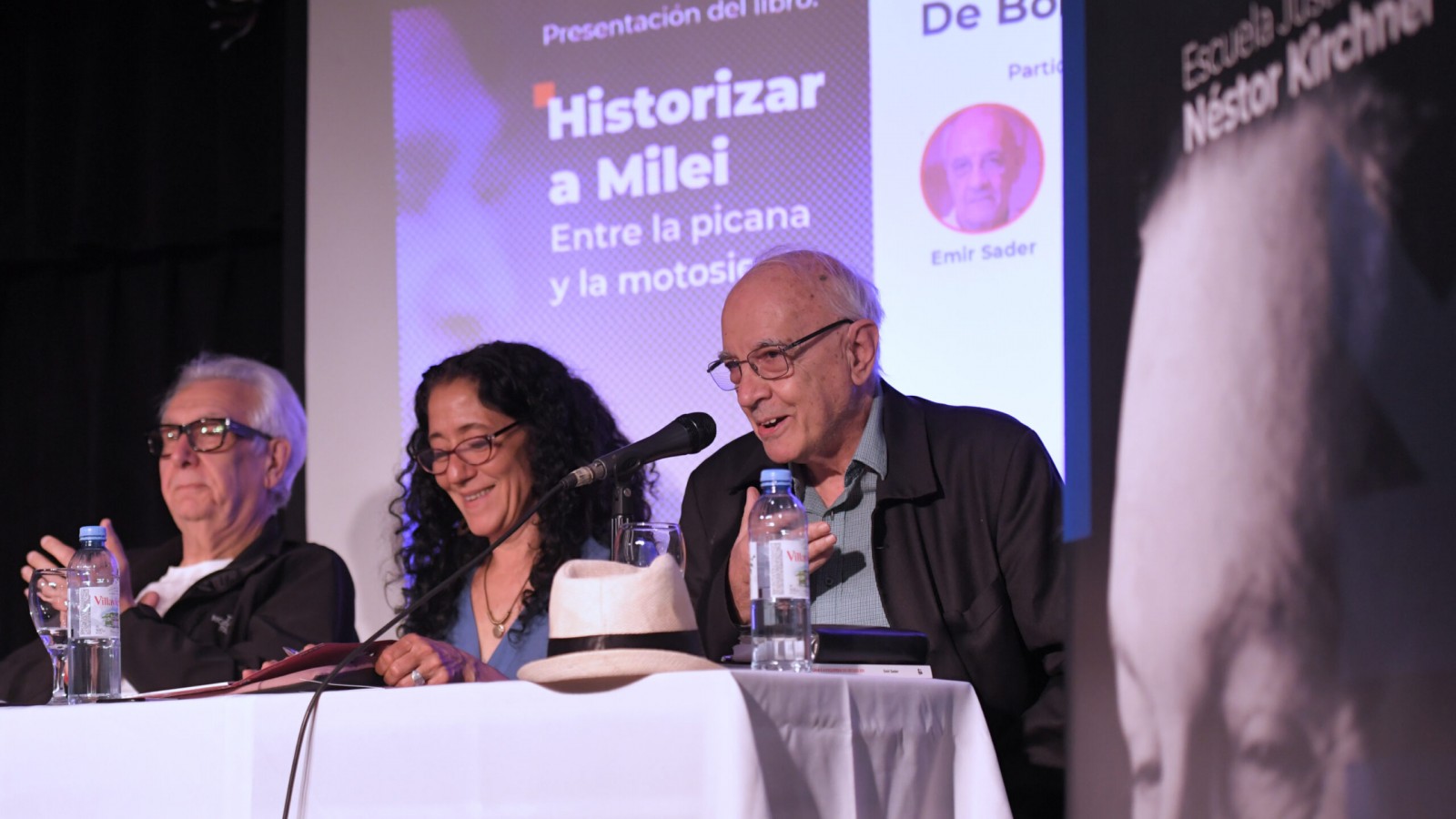 <p>presentación libro <a class="continue" href="https://portada.com.ar/un-libro-que-desnuda-el-fenomeno-de-las-ultra-derechas-esta-vez-en-argentina/emir-sader-y-artemio-lopez/">Continúa leyendo<span> EMIR SADER y ARTEMIO LOPEZ</span></a></p>