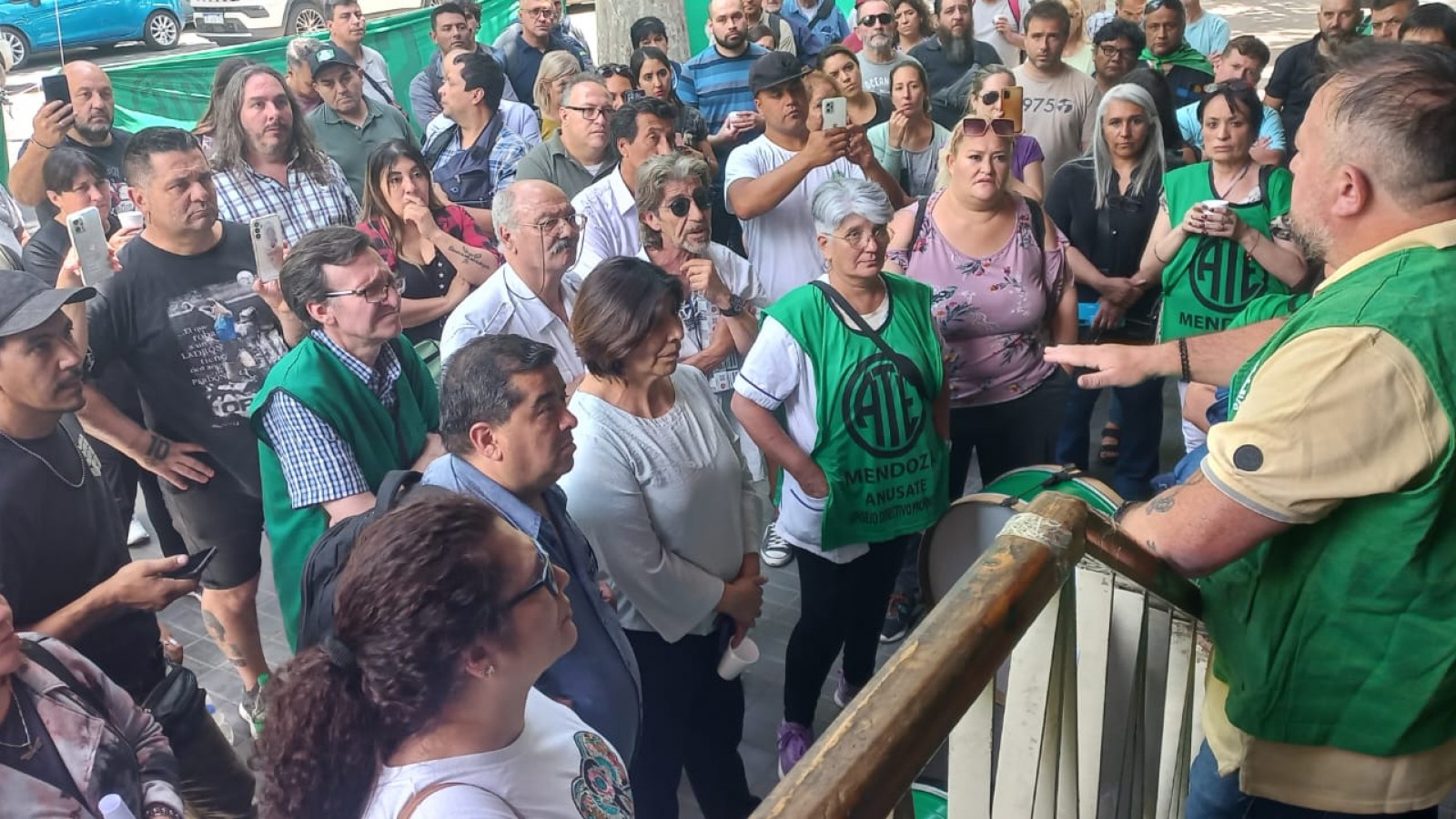 SUTE y ATE aceptaron la propuesta del Gobierno