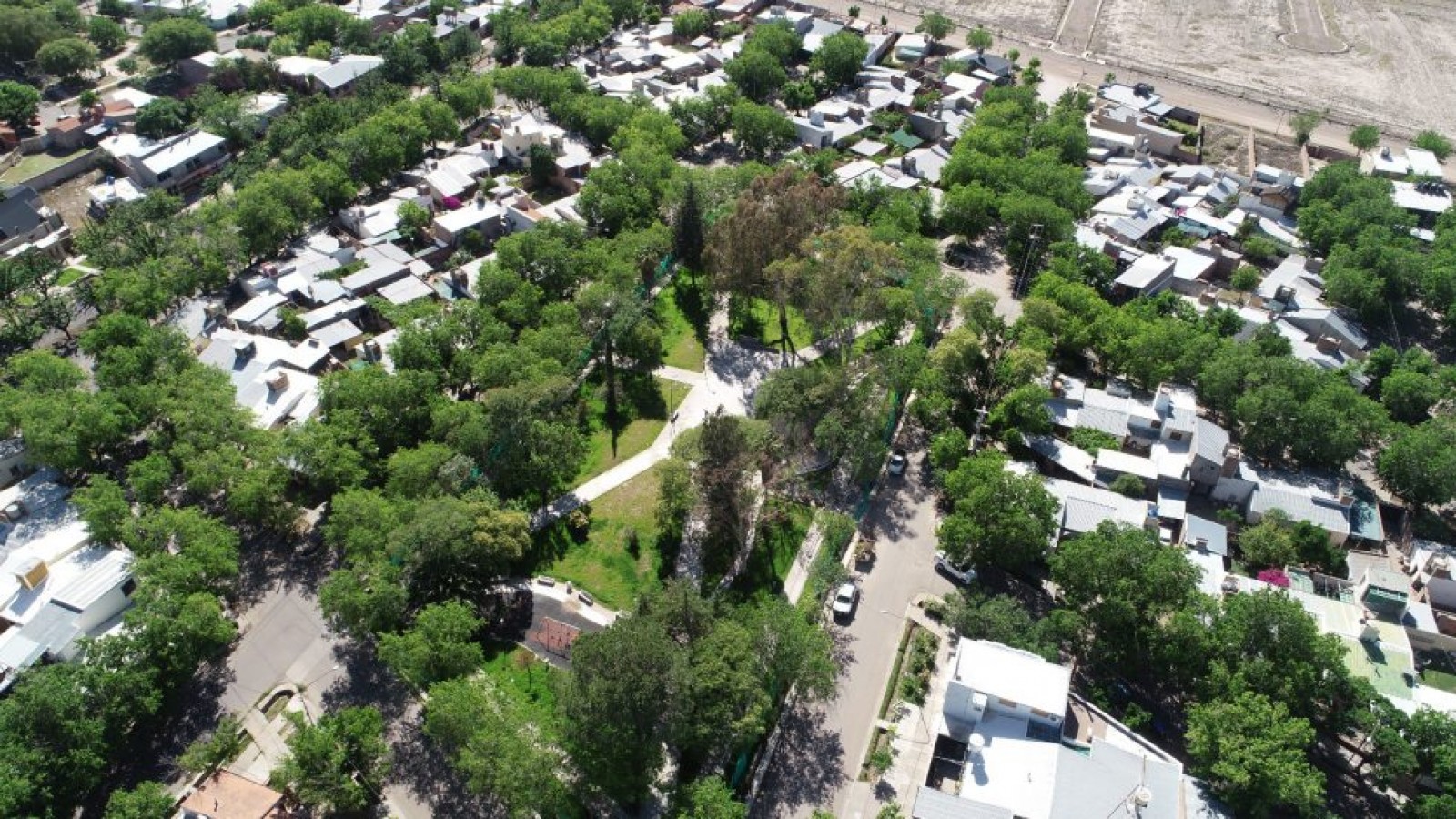 Así se ve la nueva plaza Libertad de San Rafael, en la previa a su inauguración