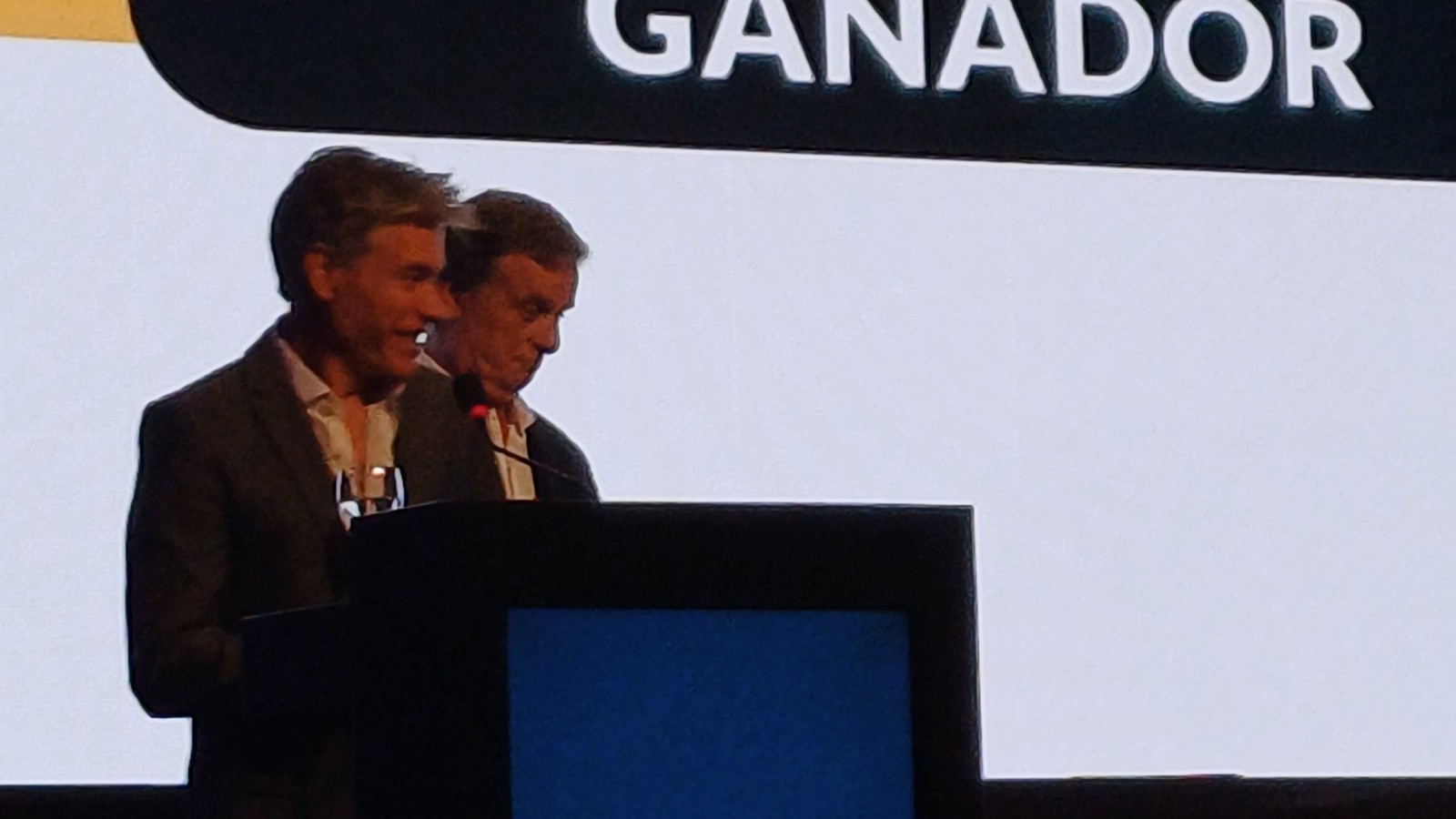 Un francés es el mejor ejecutivo en Mendoza. Noche de Gala en la entrega de Premios a ejecutivos, ejecutivas, emprendedores, empresas y proyectos