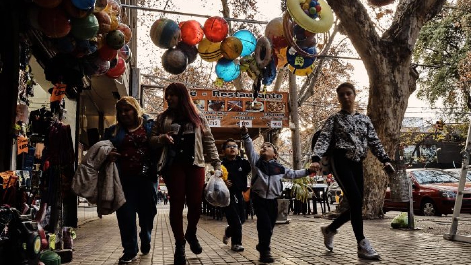 Los comercios de la Ciudad se suman a importante campaña solidaria dentro del programa el Centro está de Fiesta